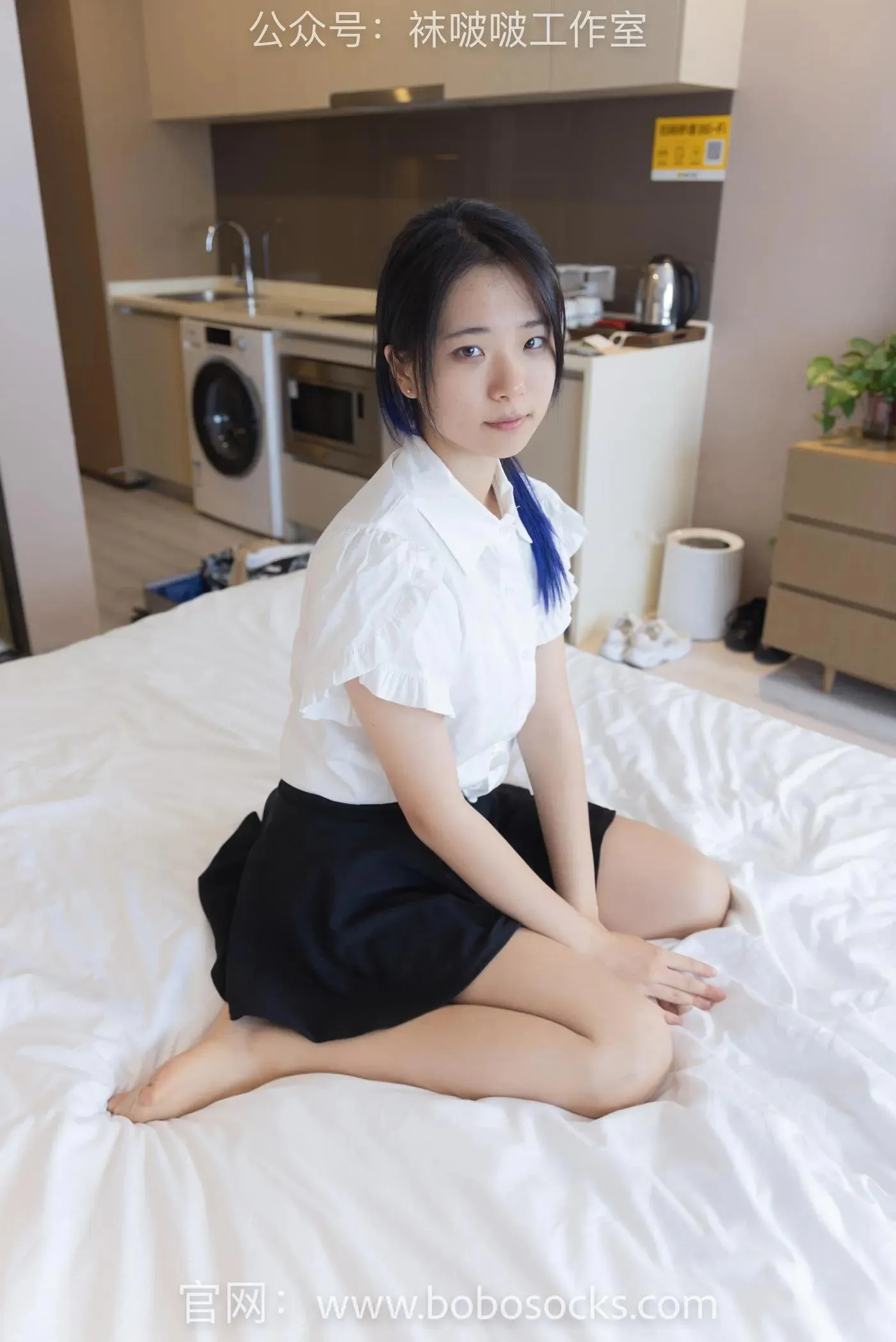 [BoBoSocks袜啵啵]NO.116 小淳-两双高跟鞋、肉丝、裸足 [146P]插图7